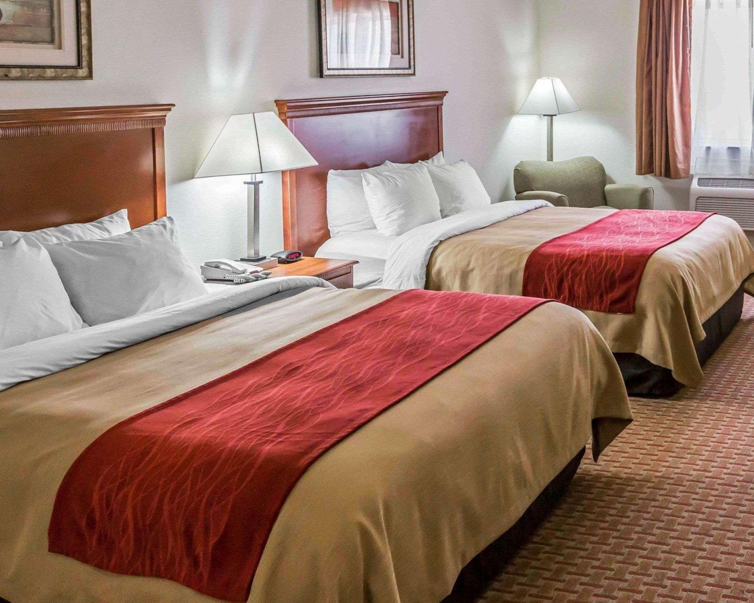 Comfort Inn Hebron-Lowell Area Dinwiddie Екстериор снимка