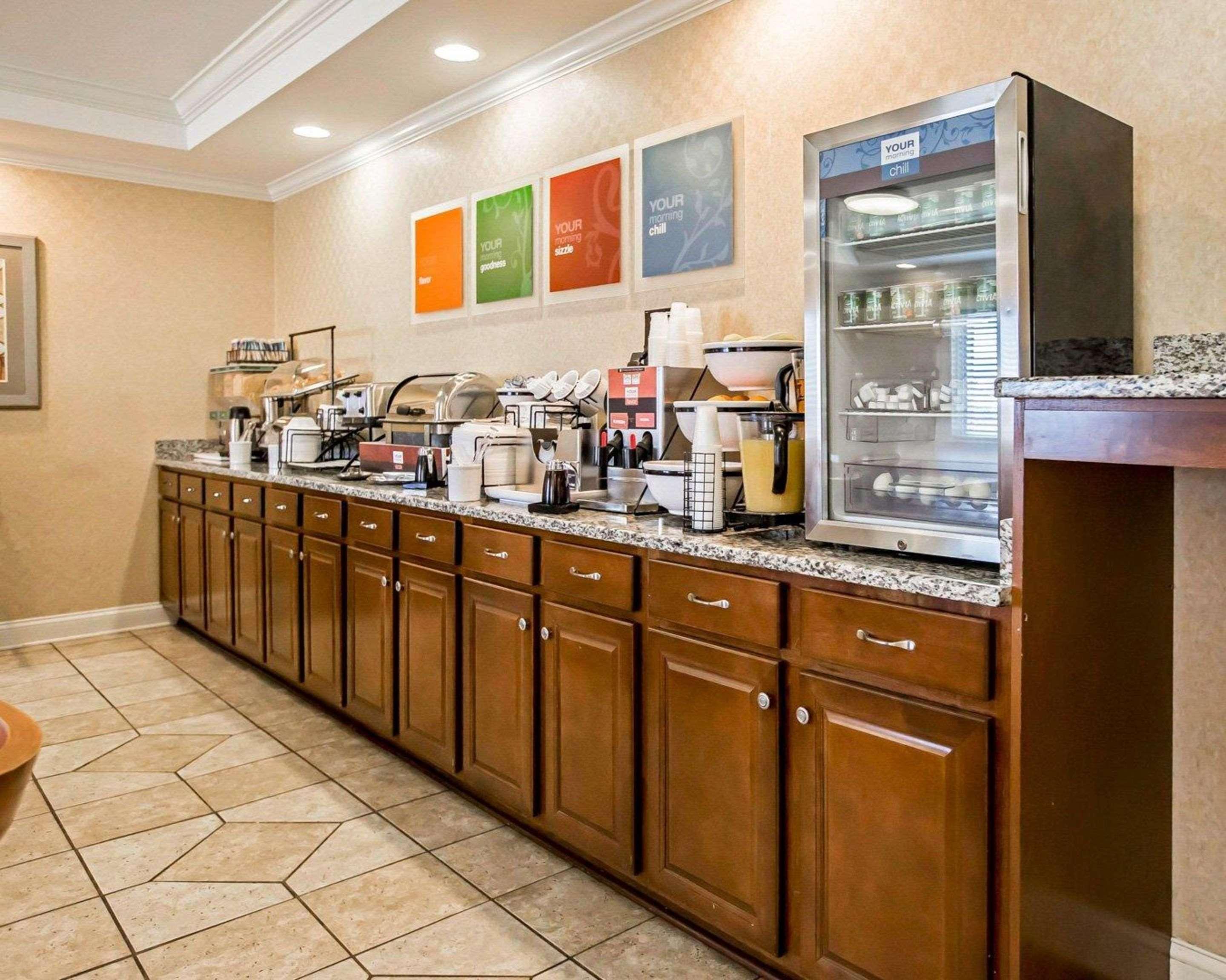 Comfort Inn Hebron-Lowell Area Dinwiddie Екстериор снимка