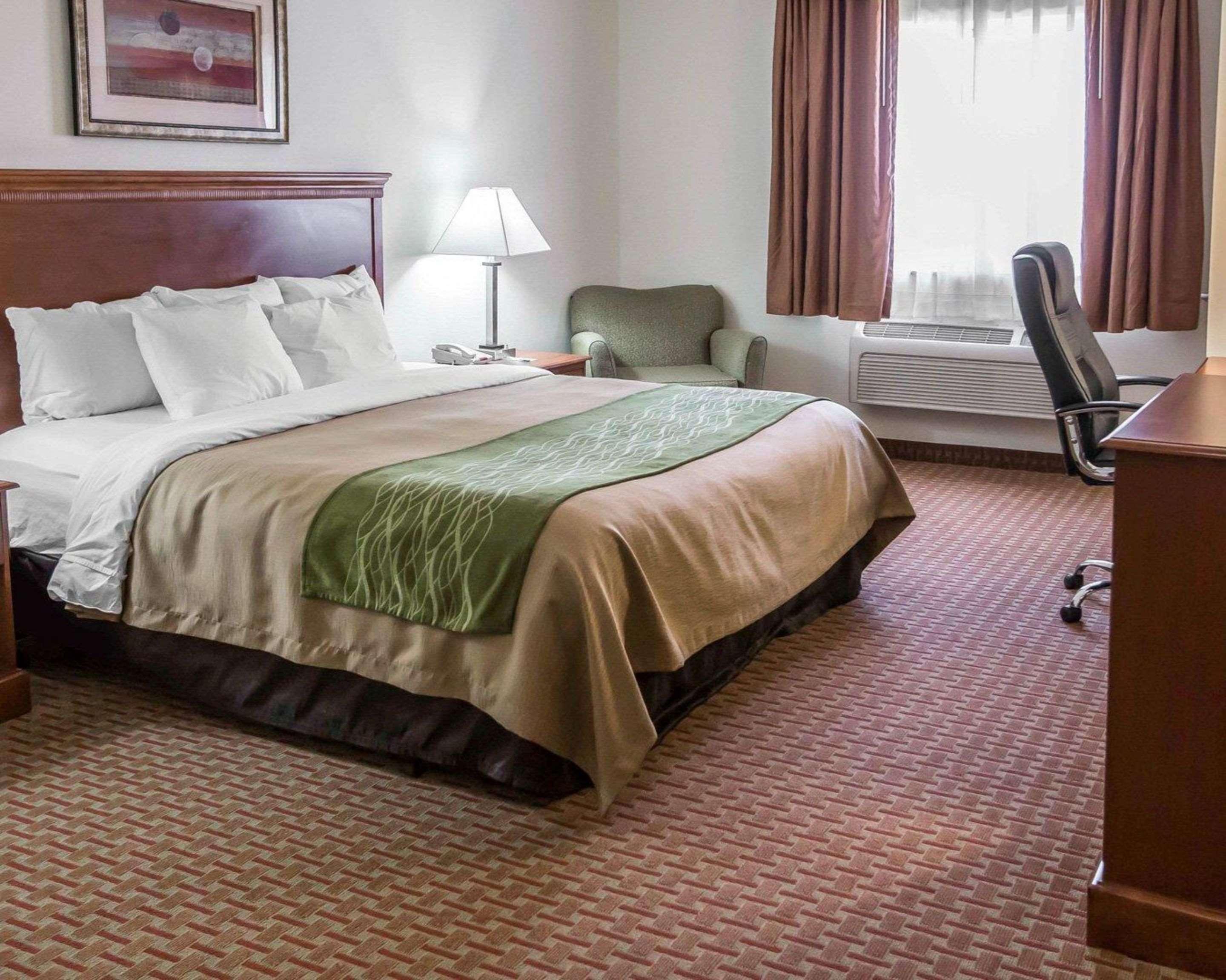 Comfort Inn Hebron-Lowell Area Dinwiddie Екстериор снимка