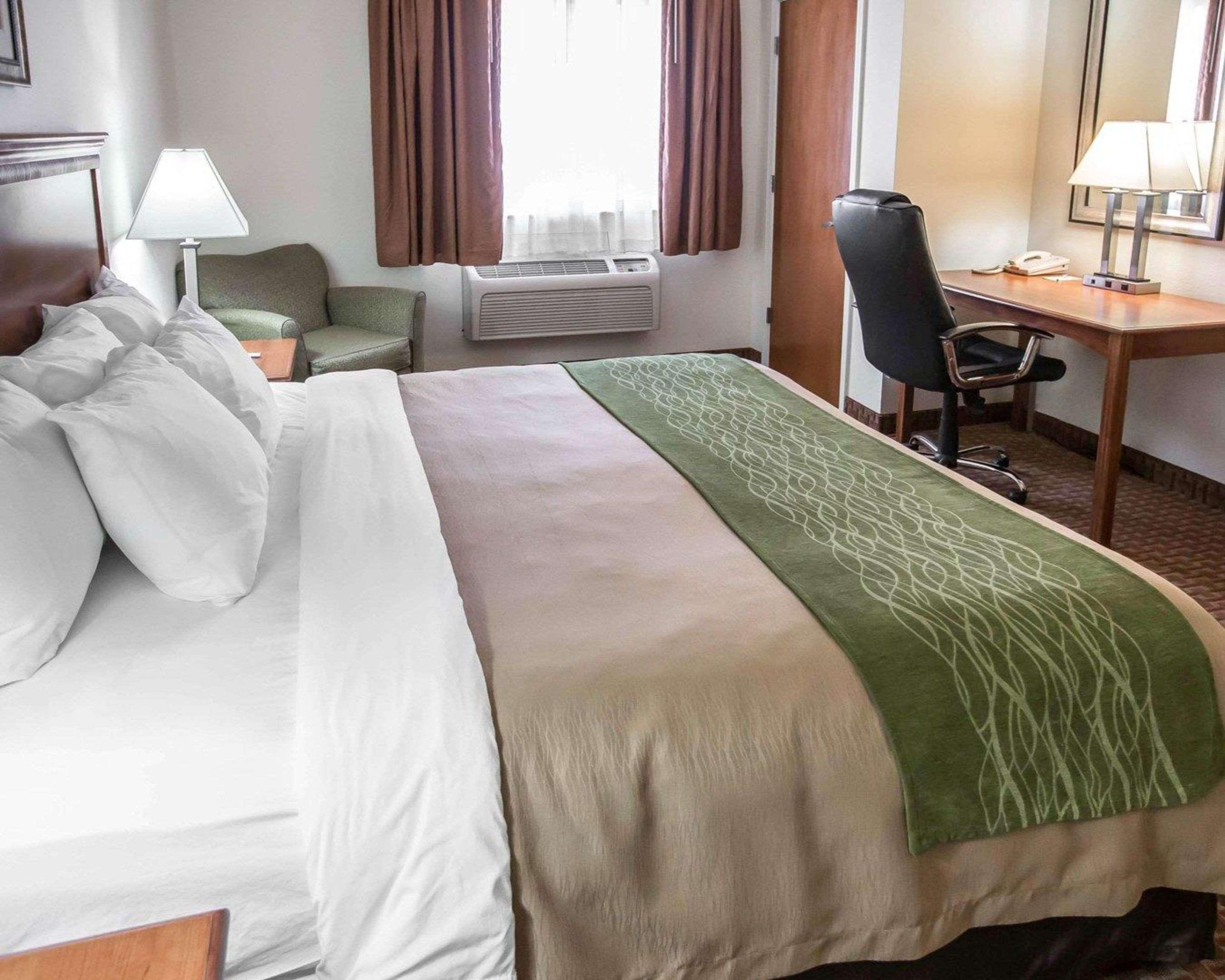 Comfort Inn Hebron-Lowell Area Dinwiddie Екстериор снимка