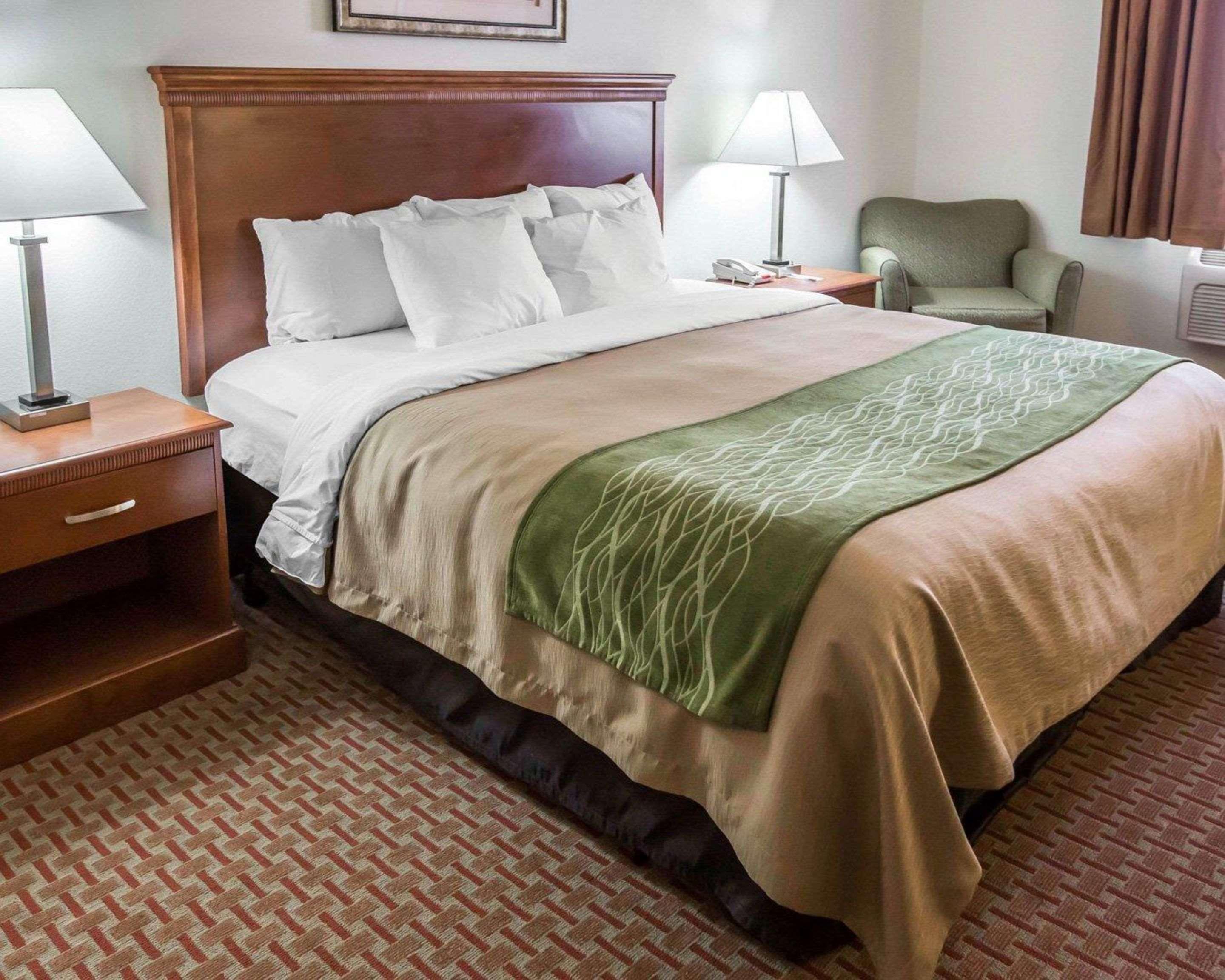 Comfort Inn Hebron-Lowell Area Dinwiddie Екстериор снимка
