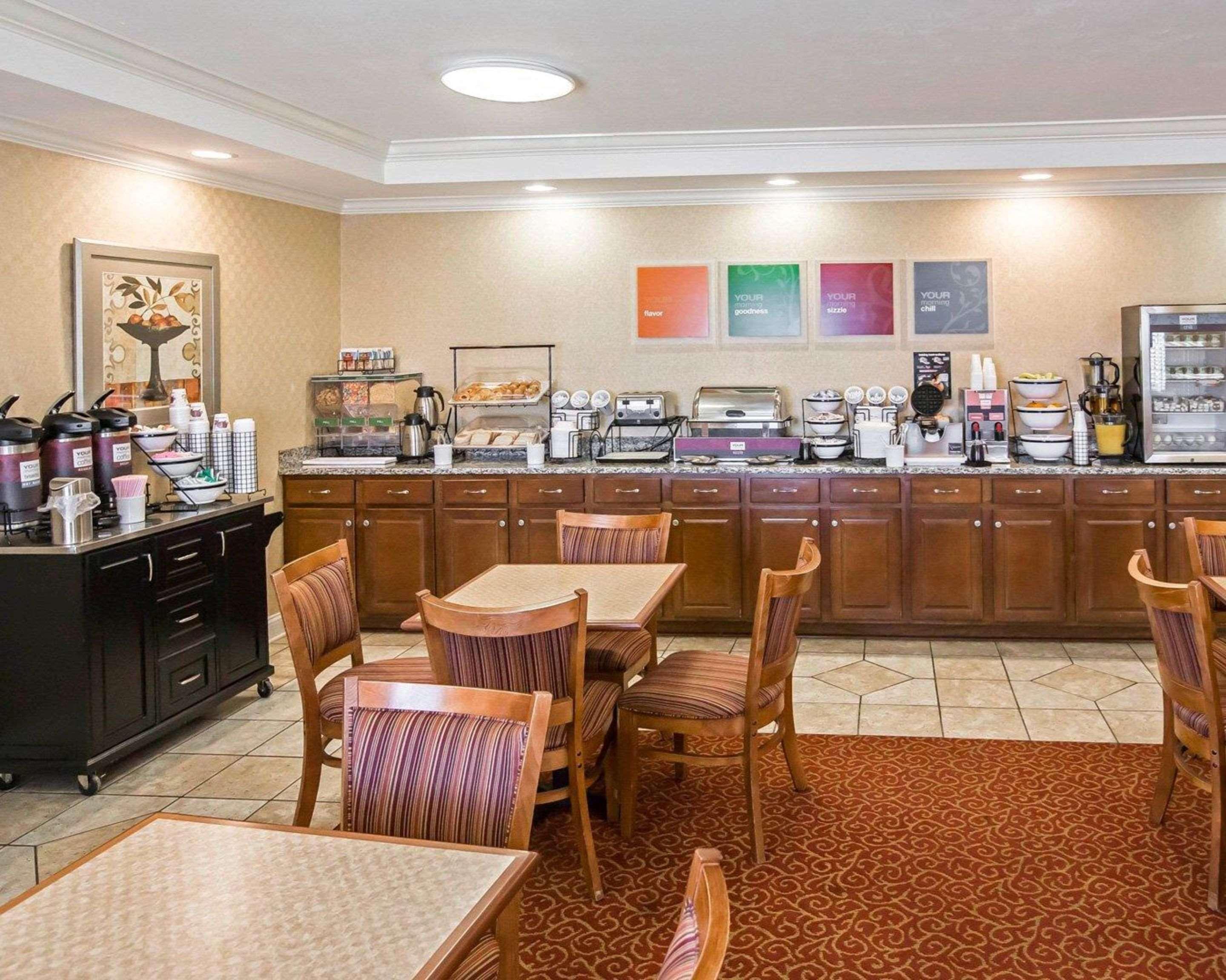 Comfort Inn Hebron-Lowell Area Dinwiddie Екстериор снимка