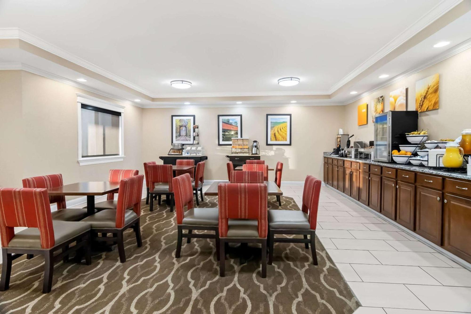 Comfort Inn Hebron-Lowell Area Dinwiddie Екстериор снимка