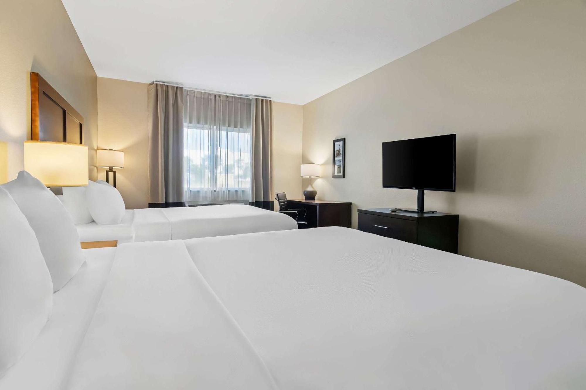 Comfort Inn Hebron-Lowell Area Dinwiddie Екстериор снимка